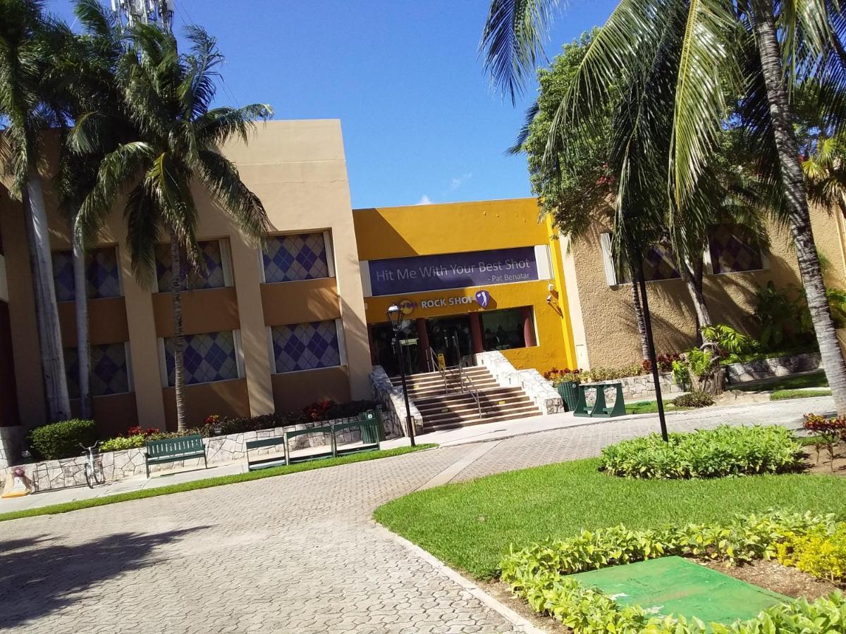 Casa Rioja Playacar Bed & Breakfast Playa del Carmen Exterior foto