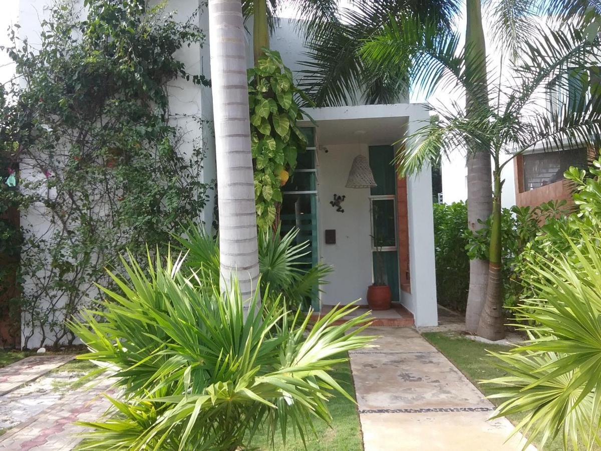 Casa Rioja Playacar Bed & Breakfast Playa del Carmen Exterior foto